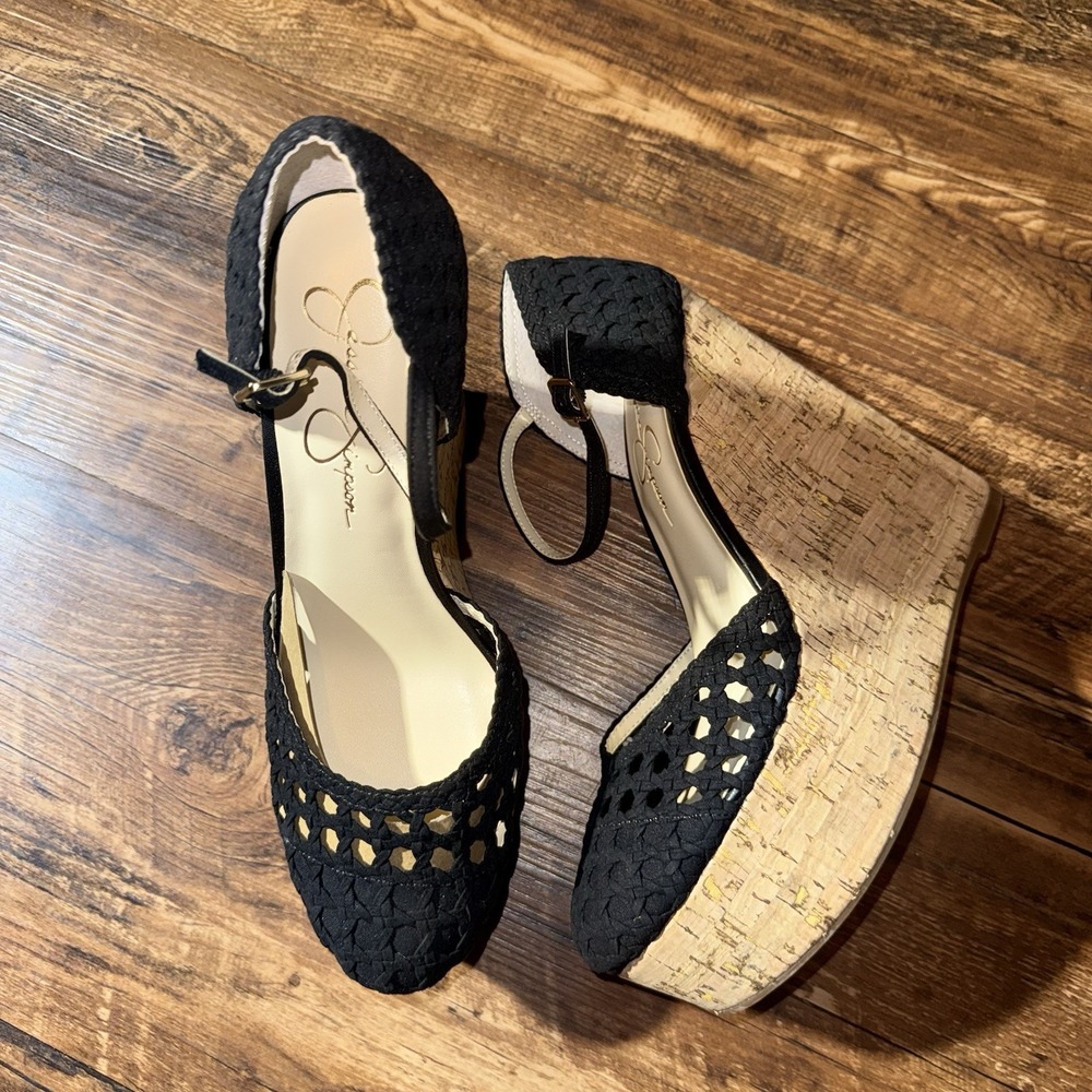 Jessica Simpson Black Close Ties Platform Heels Women Size 9NEW